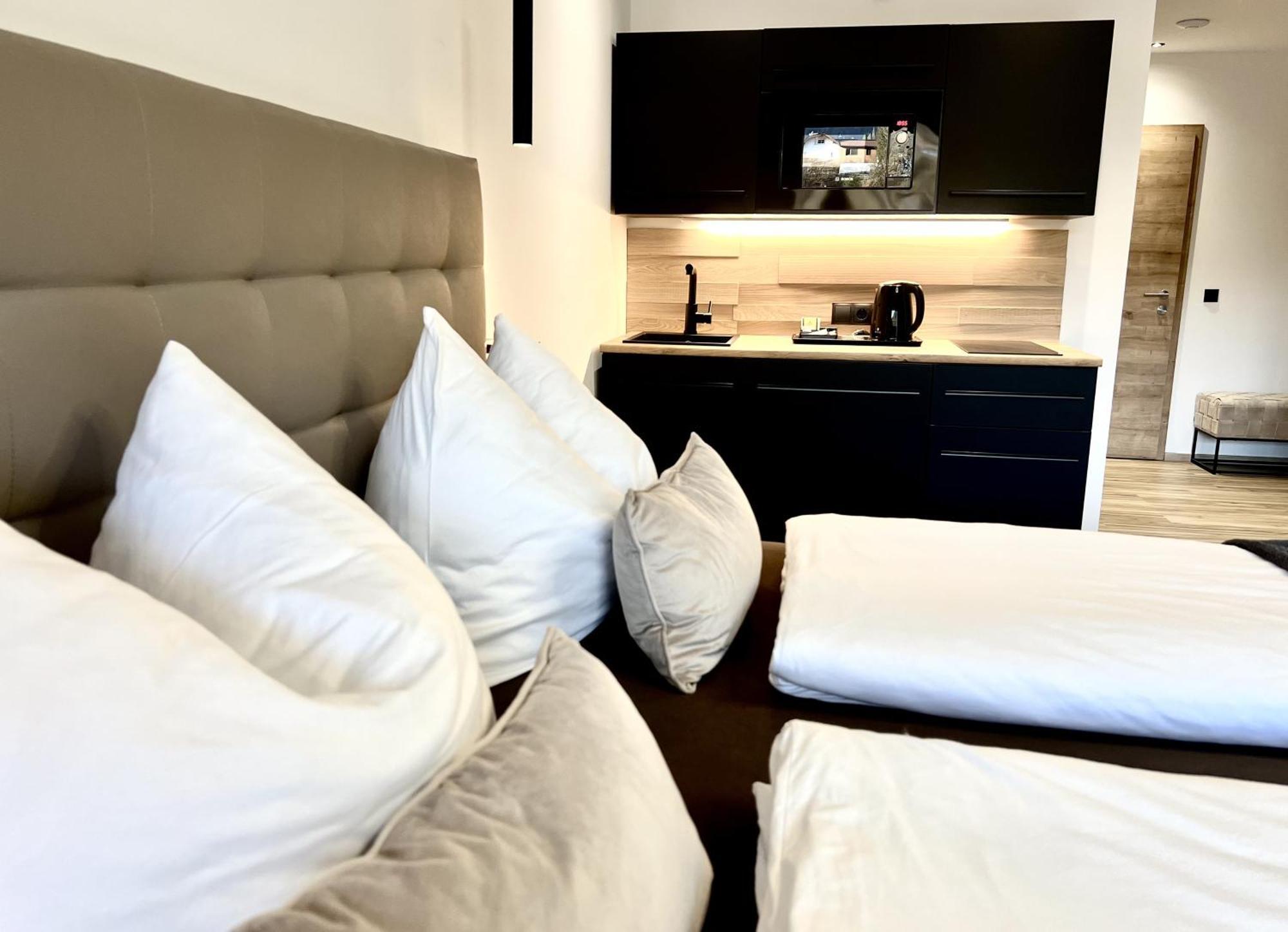 וואגריין Goldhirsch Aparthotel מראה חיצוני תמונה